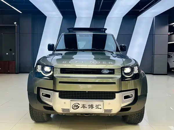 Land Rover Defender 2021