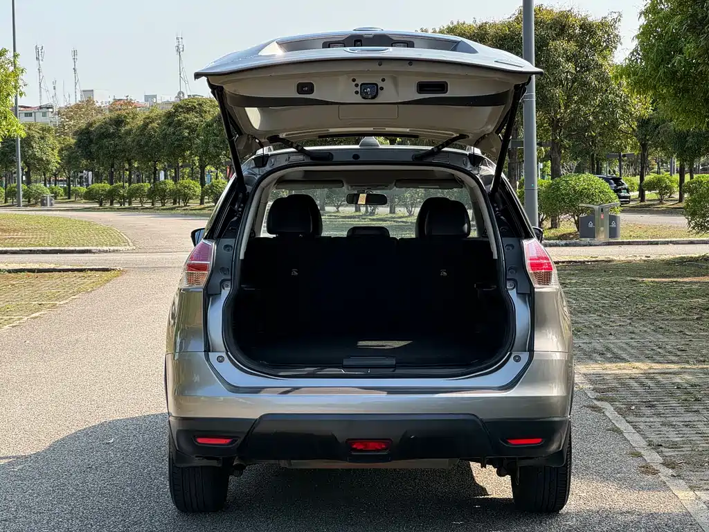 Nissan X-Trail 2015 — фото 15