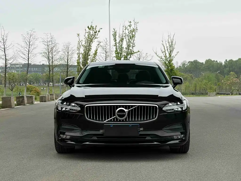 Volvo S90 2018 — фото 2