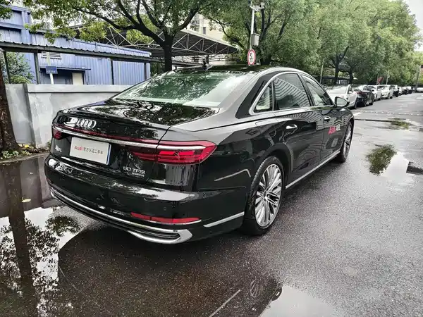 Audi A8 2026