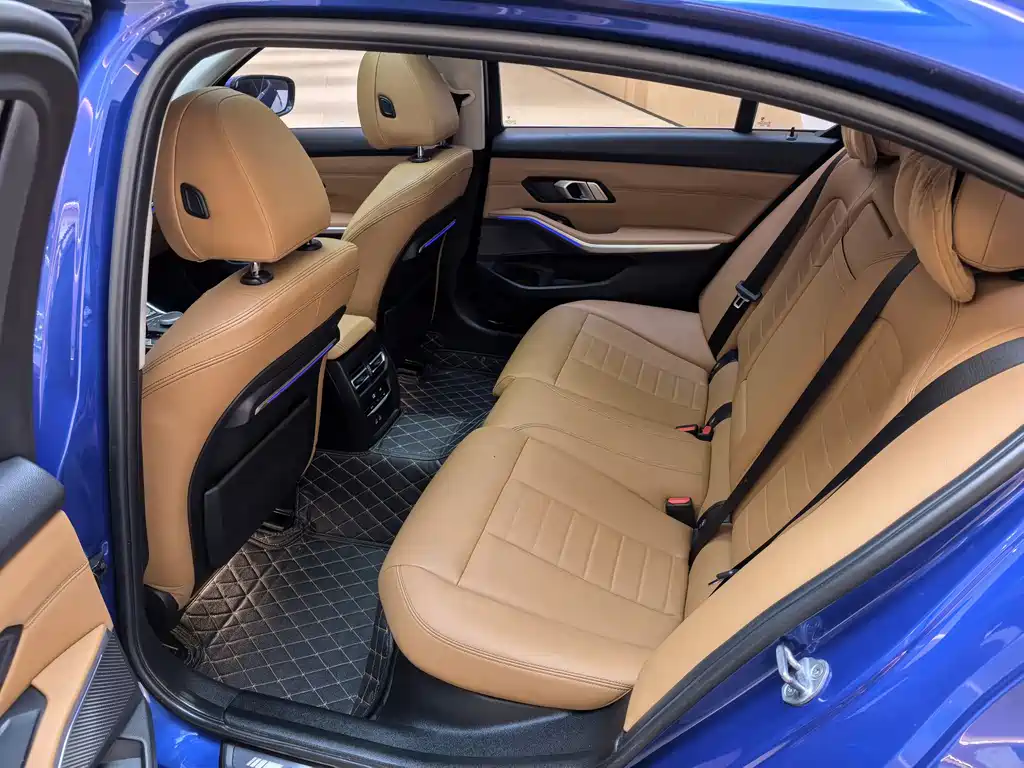 BMW 3 Series 2020 — фото 10