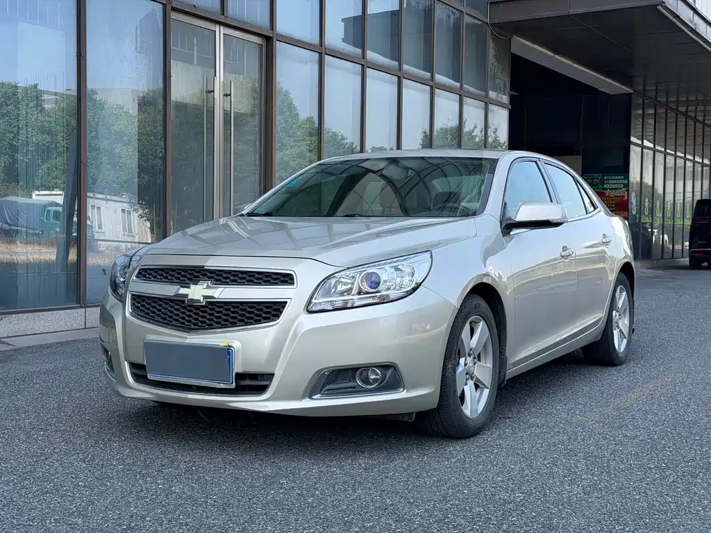Chevrolet Malibu 2014 — фото 14