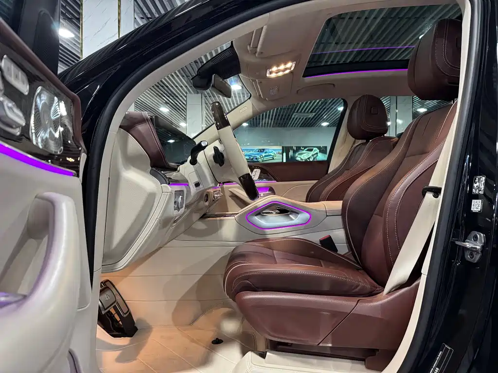Mercedes-Benz GLS 2023 — фото 4