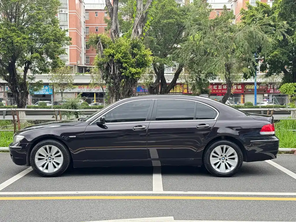 BMW 7 Series 2007 — фото 2