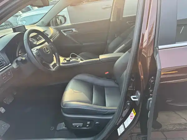 Lexus CT 2018