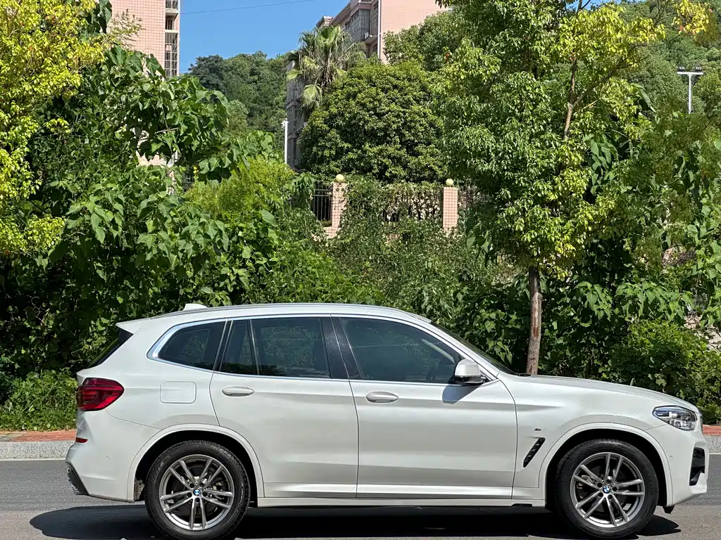 BMW X3 2020 — фото 8