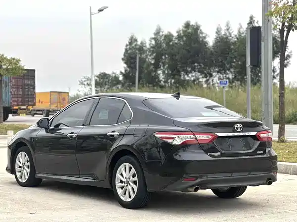 Toyota Camry 2022