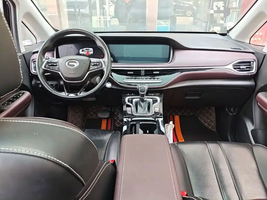 GAC Motor Trumpchi M6 2023 — фото 6
