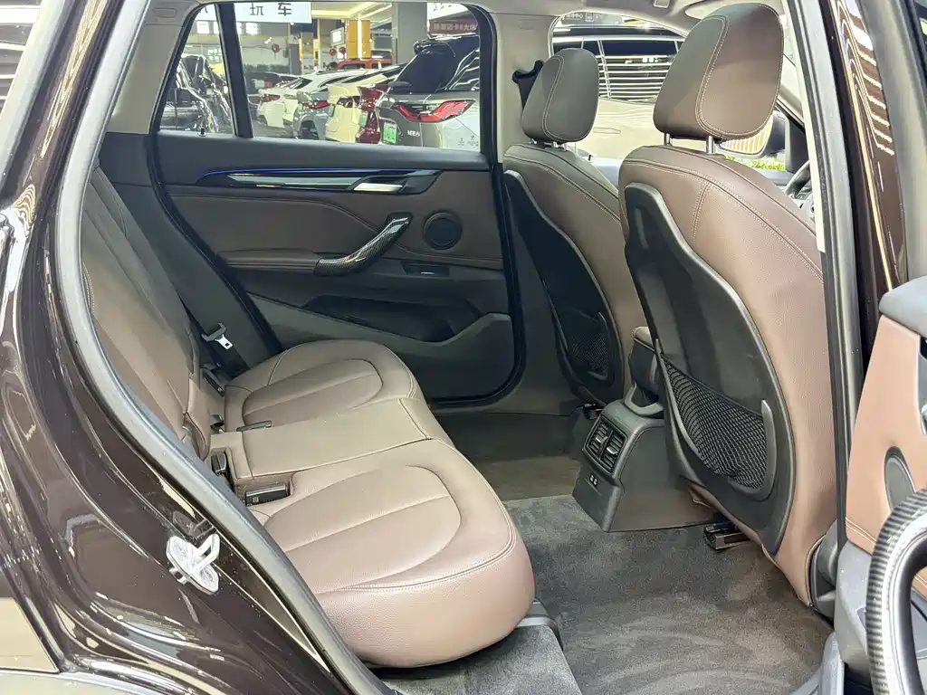 BMW X1 2020 — фото 17