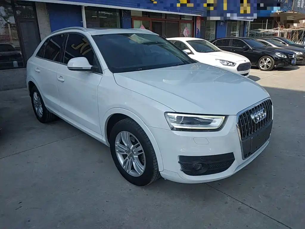 Audi Q3 2015 — фото 4