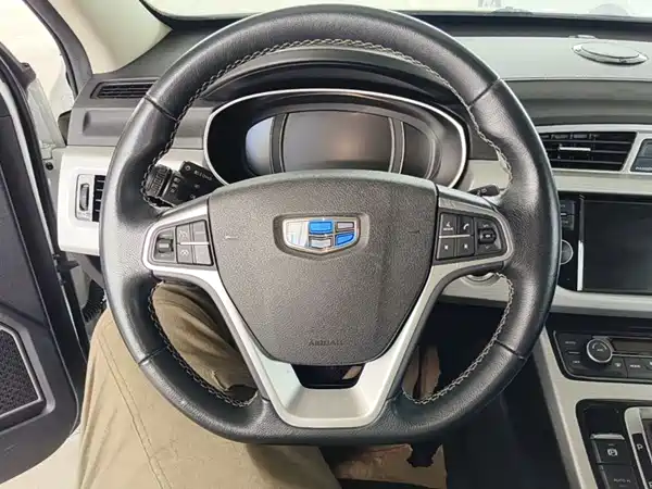Geely Boyue 2018