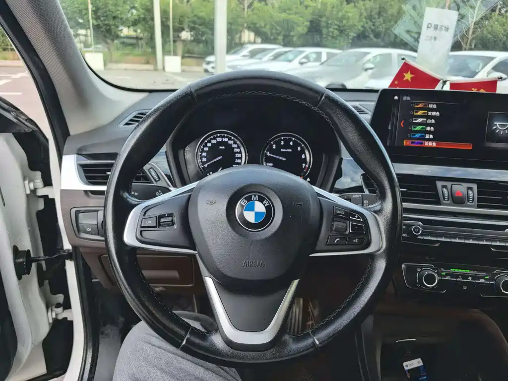 BMW X1 2020 — фото 18