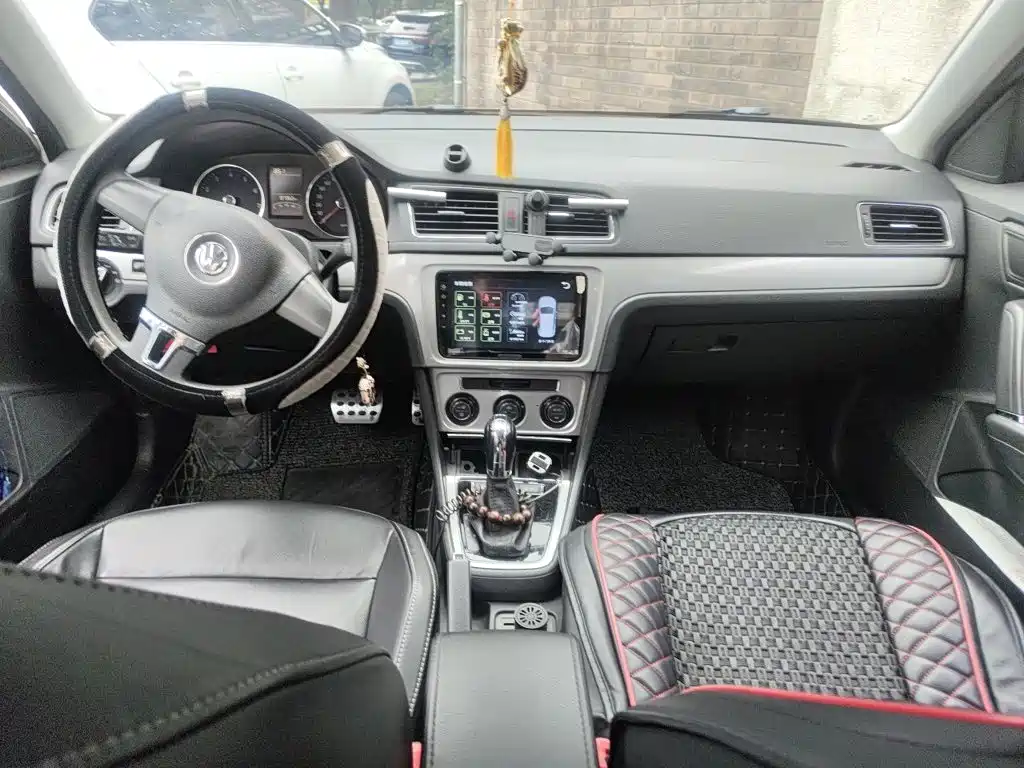 Volkswagen Gran Lavida 2015 — фото 13