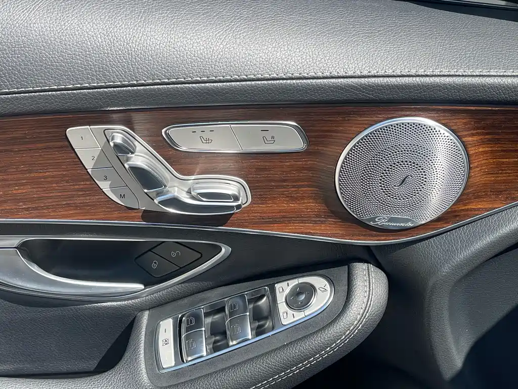 Mercedes-Benz GLC 2020