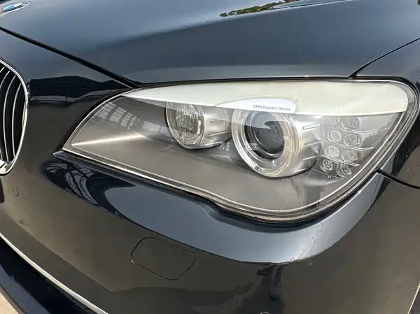 BMW 7 Series 2012