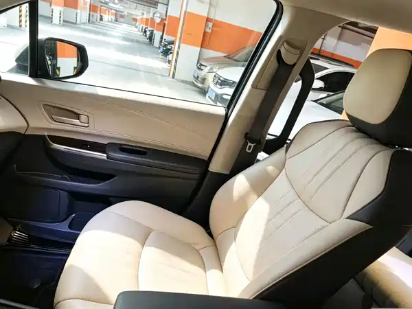 Toyota Sienna 2024