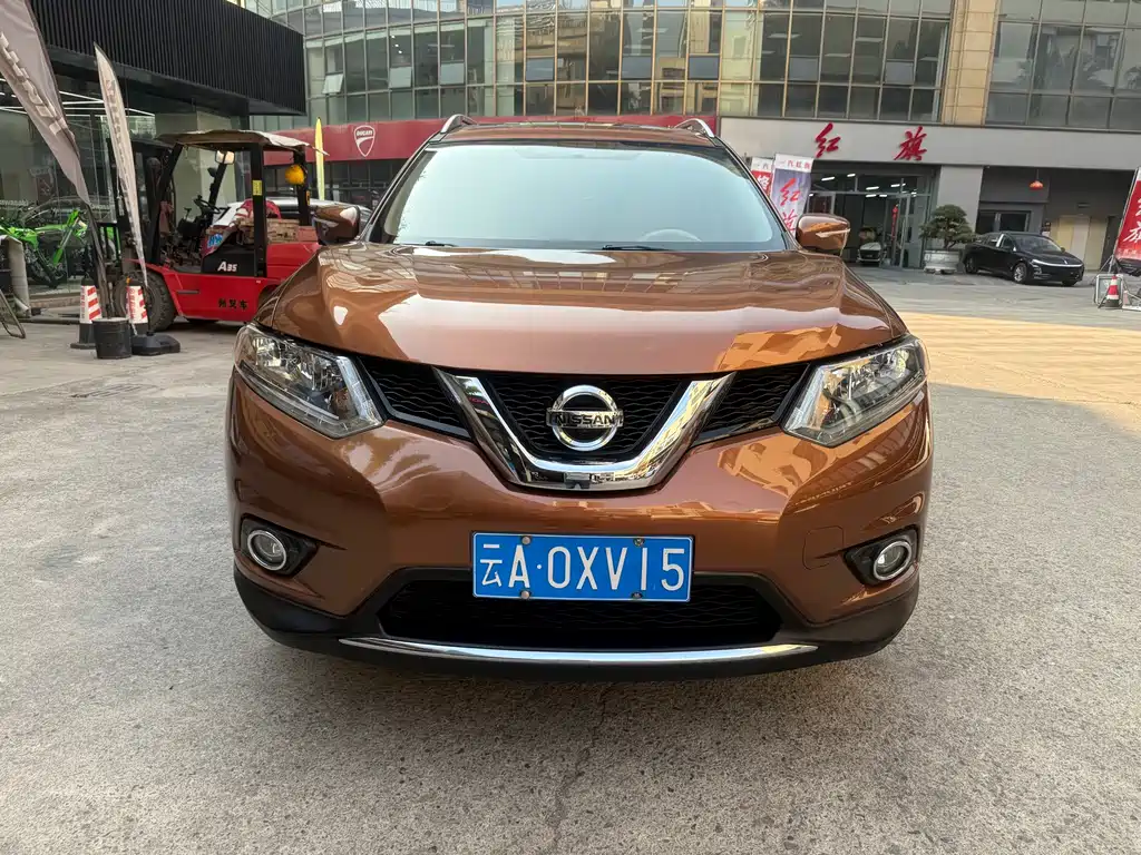 Nissan X-Trail 2016 — фото 2