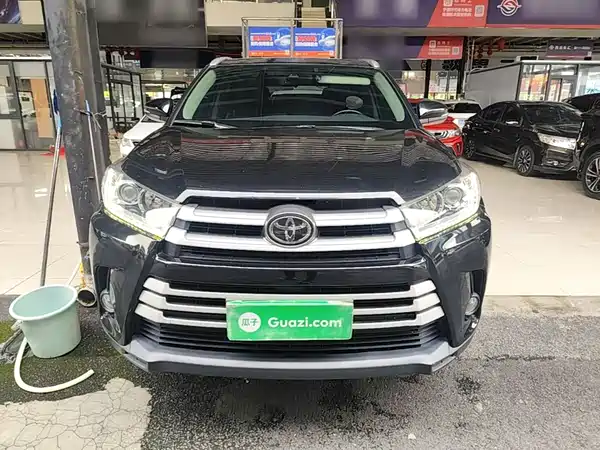 Toyota Highlander 2020