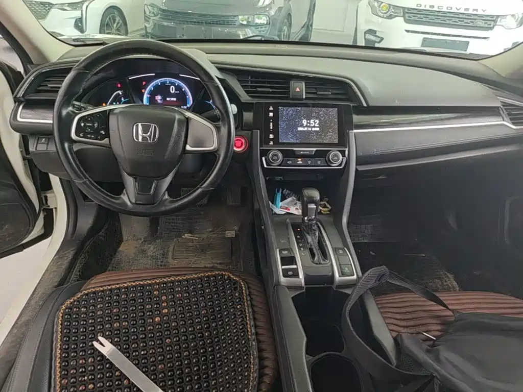 Honda Civic 2019 — фото 10