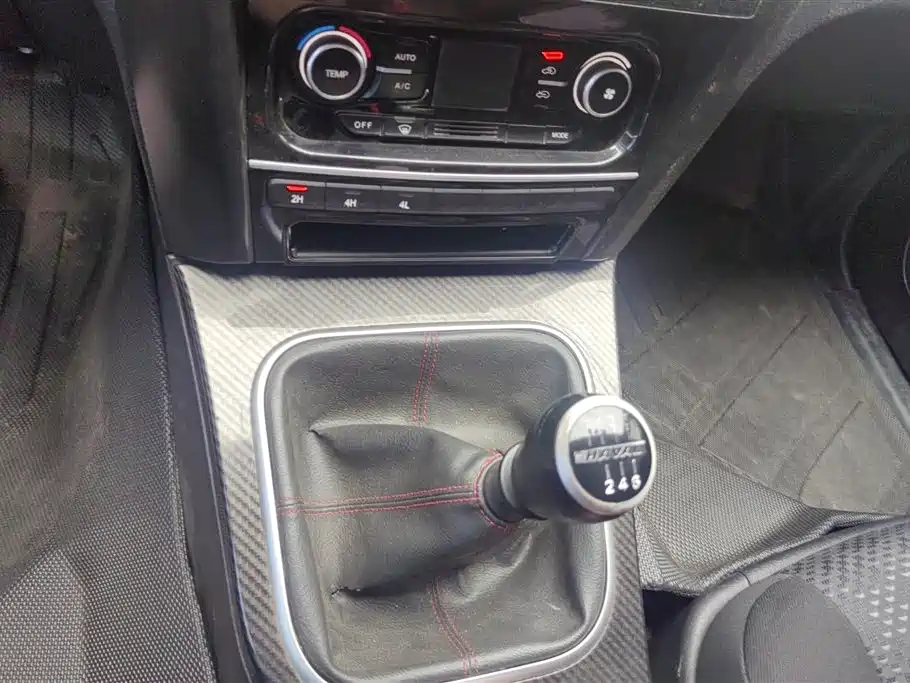 Haval H5 Classic 2015 — фото 16