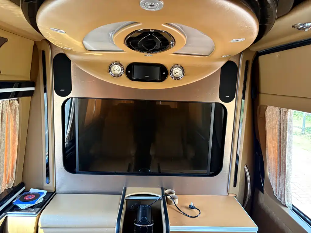Mercedes-Benz Sprinter 2016 — фото 10