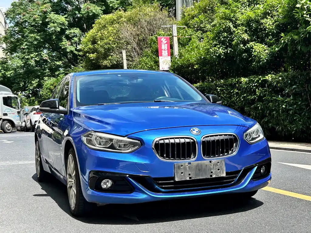 BMW 1 Series 2019 — фото 3