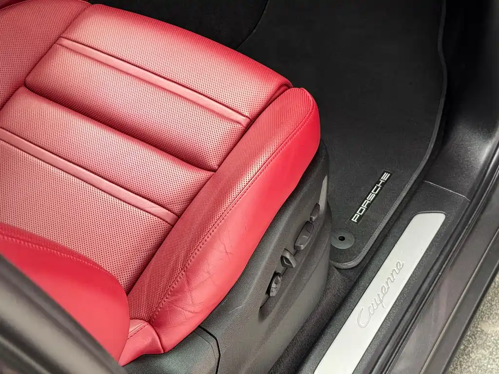 Porsche Cayenne 2022 — фото 18