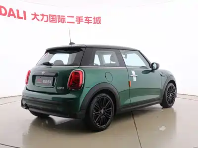 MINI MINI 2022