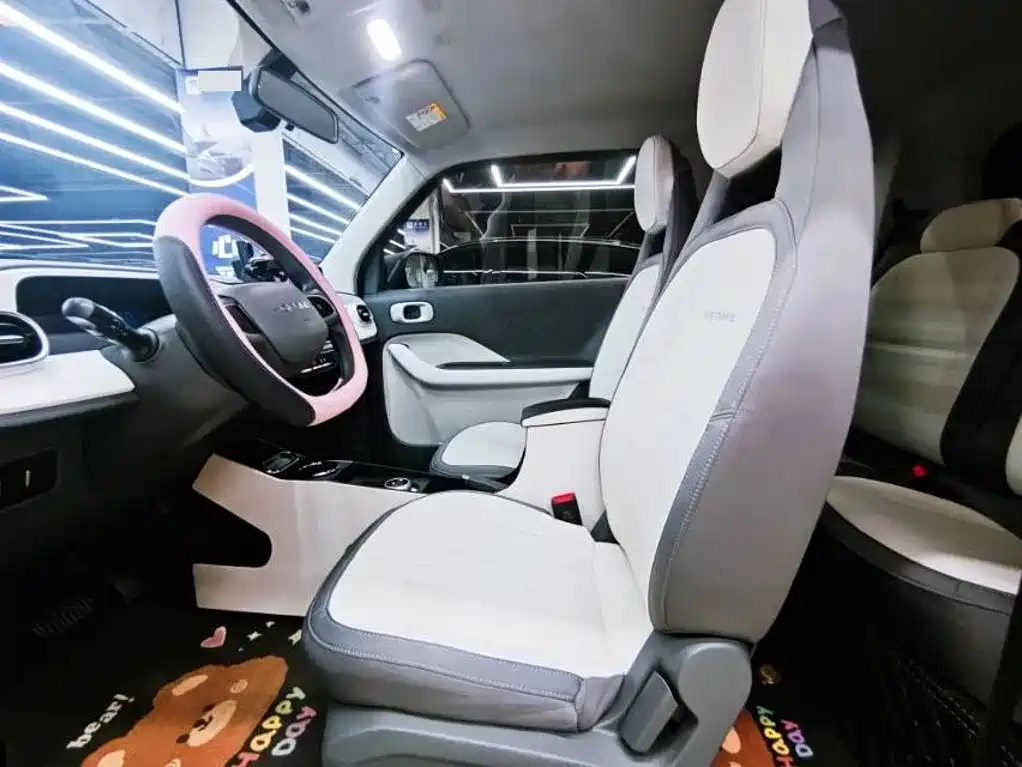 Geely Galaxy Panda 2025 — фото 9