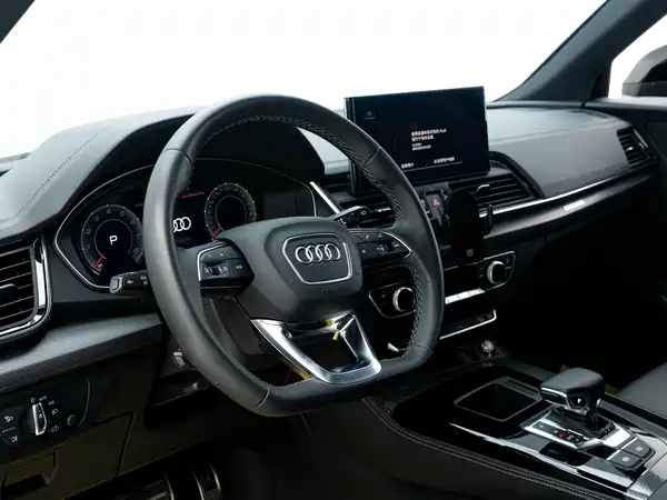Audi Q5L 2023