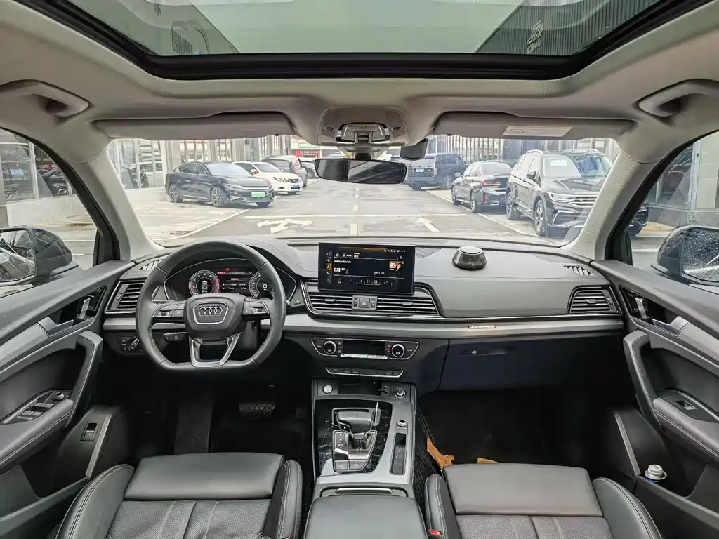 Audi Q5L 2025