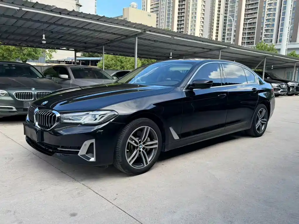 BMW 5 Series 2023
