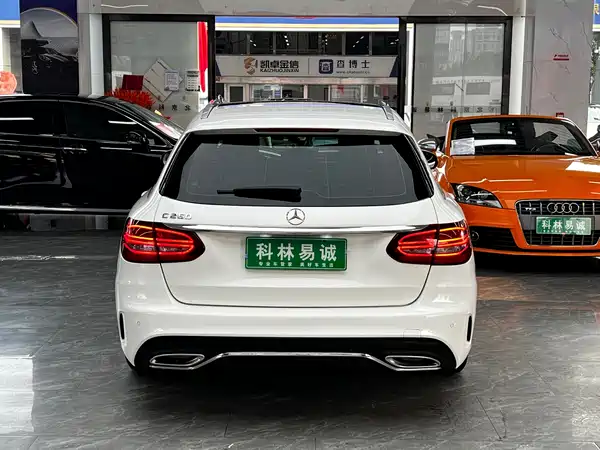 Mercedes-Benz C-Class 2022