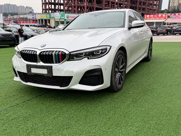 BMW 3 Series 2020