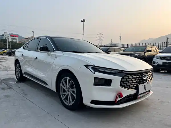 Ford Mondeo 2022