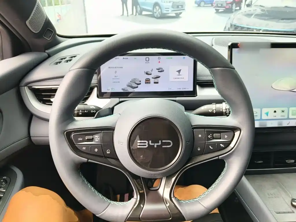 BYD Seal 06GT 2025 — фото 11