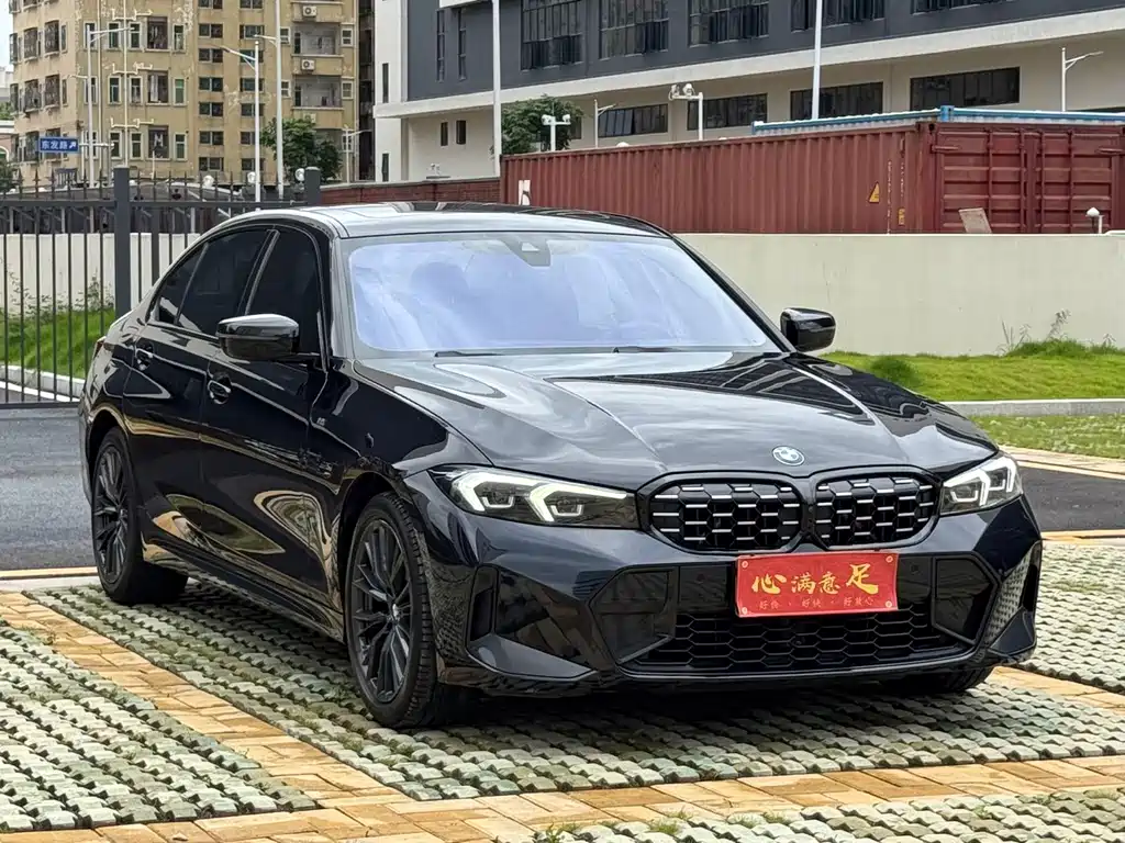 BMW 3 Series 2023