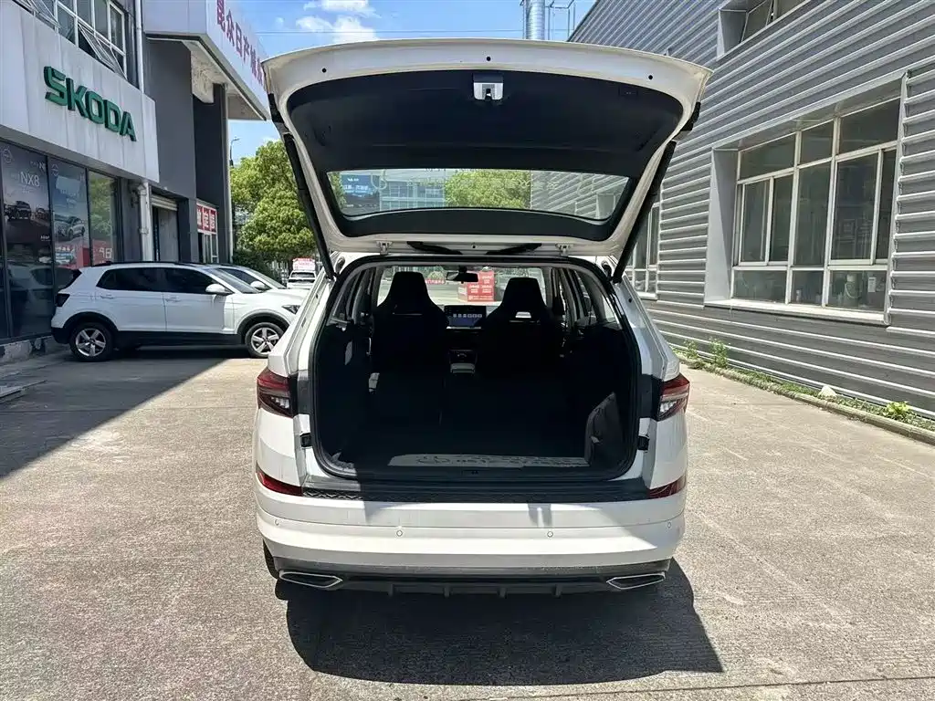 Skoda Kodiaq 2022 — фото 8