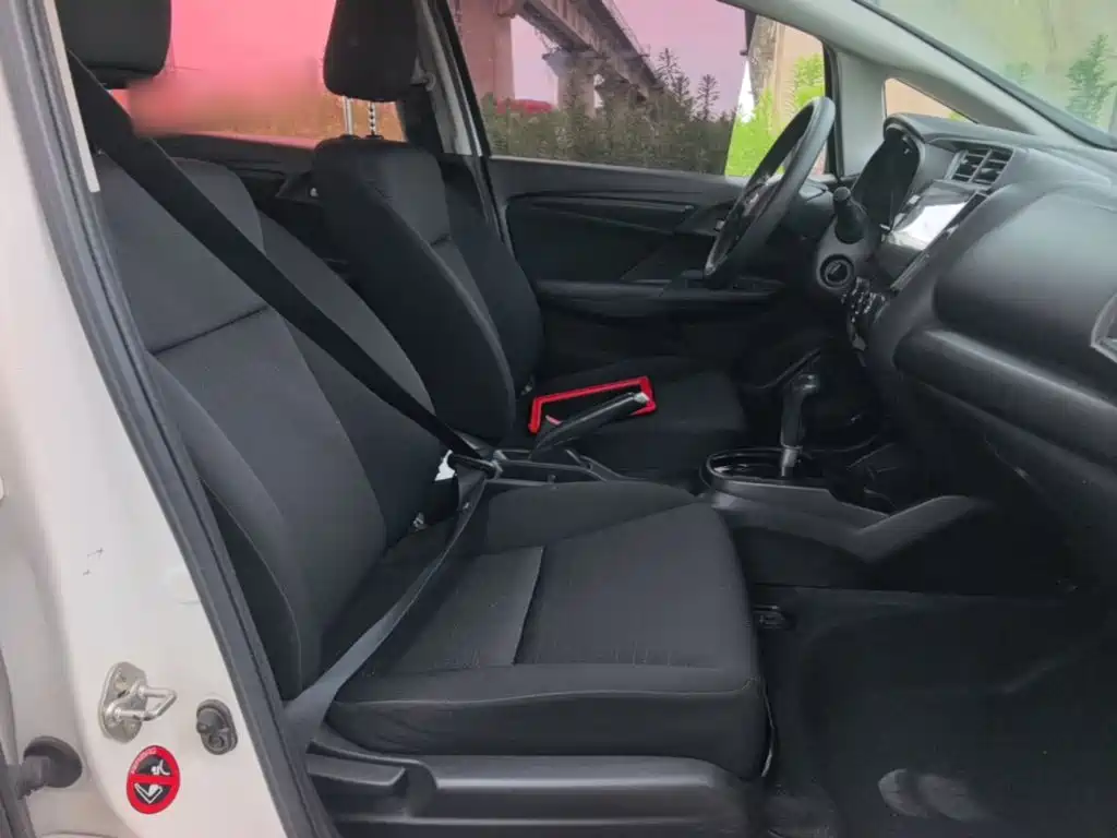 Honda Fit 2018 — фото 25