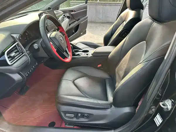 Toyota Camry 2021