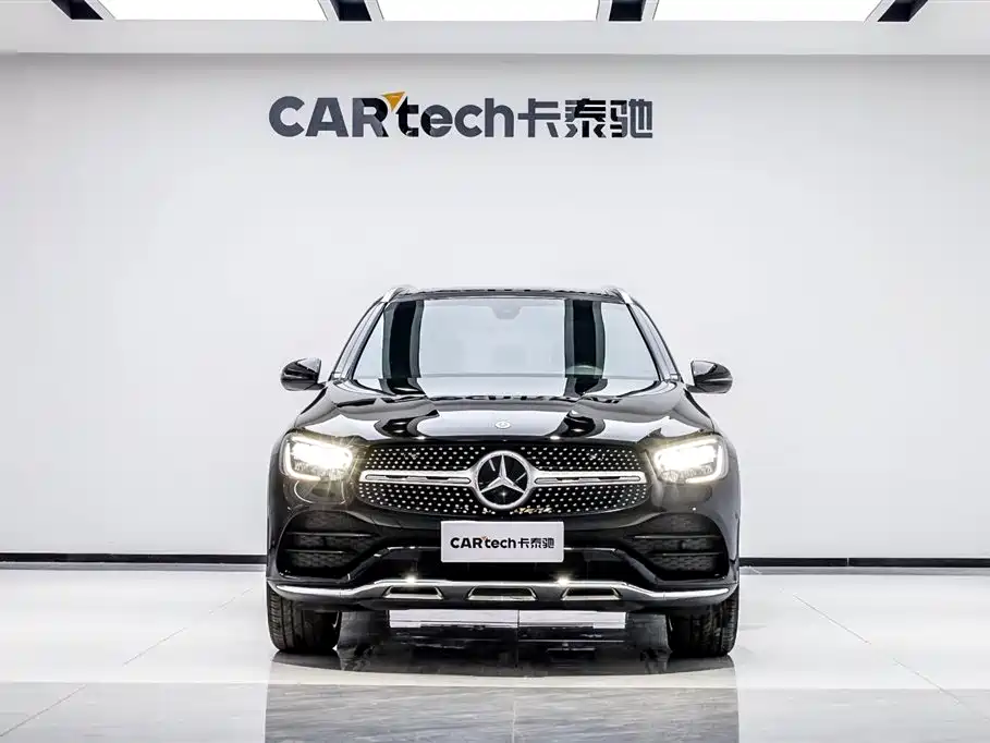 Mercedes-Benz GLC 2023 — фото 1