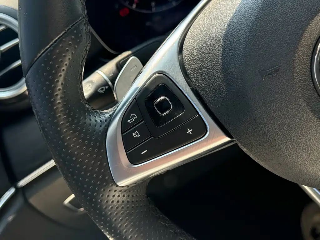 Mercedes-Benz E-Class 2018 — фото 10