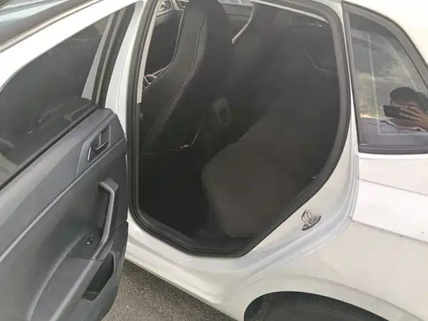 Volkswagen Polo 2023