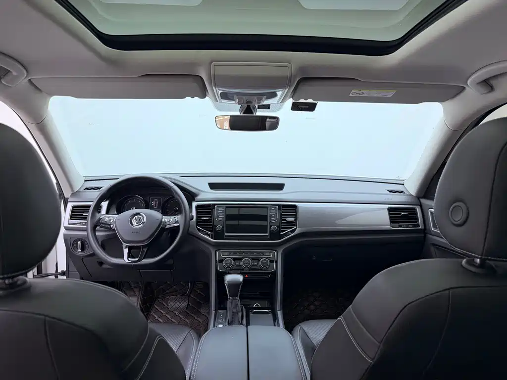 Volkswagen Teramont 2018 — фото 15