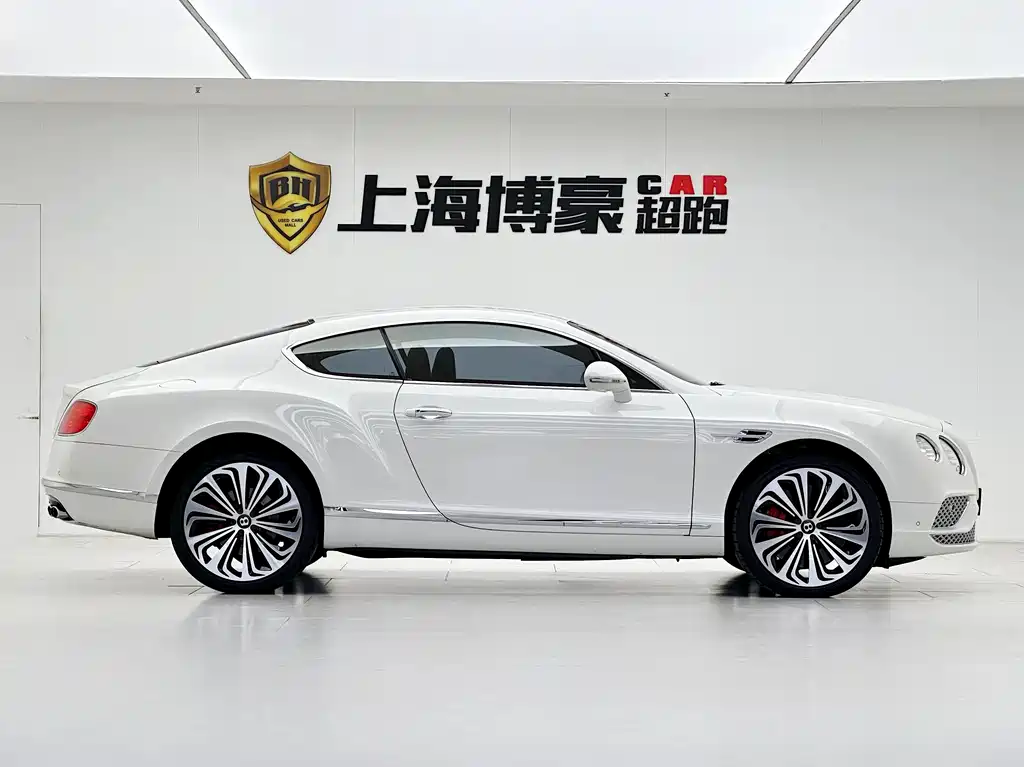 Bentley Continental 2018 — фото 4