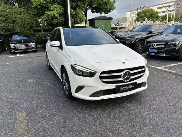 Mercedes-Benz B-Class 2020