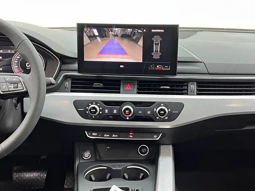 Audi A4L 2020 — фото 25
