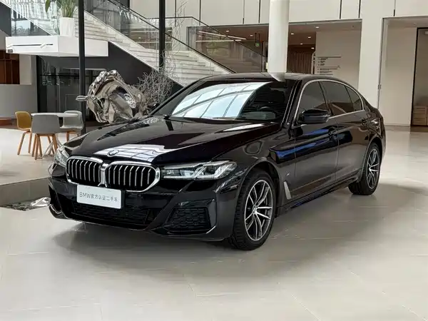 BMW 5 Series 2023