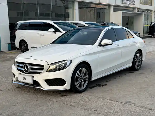 Mercedes-Benz C-Class 2018