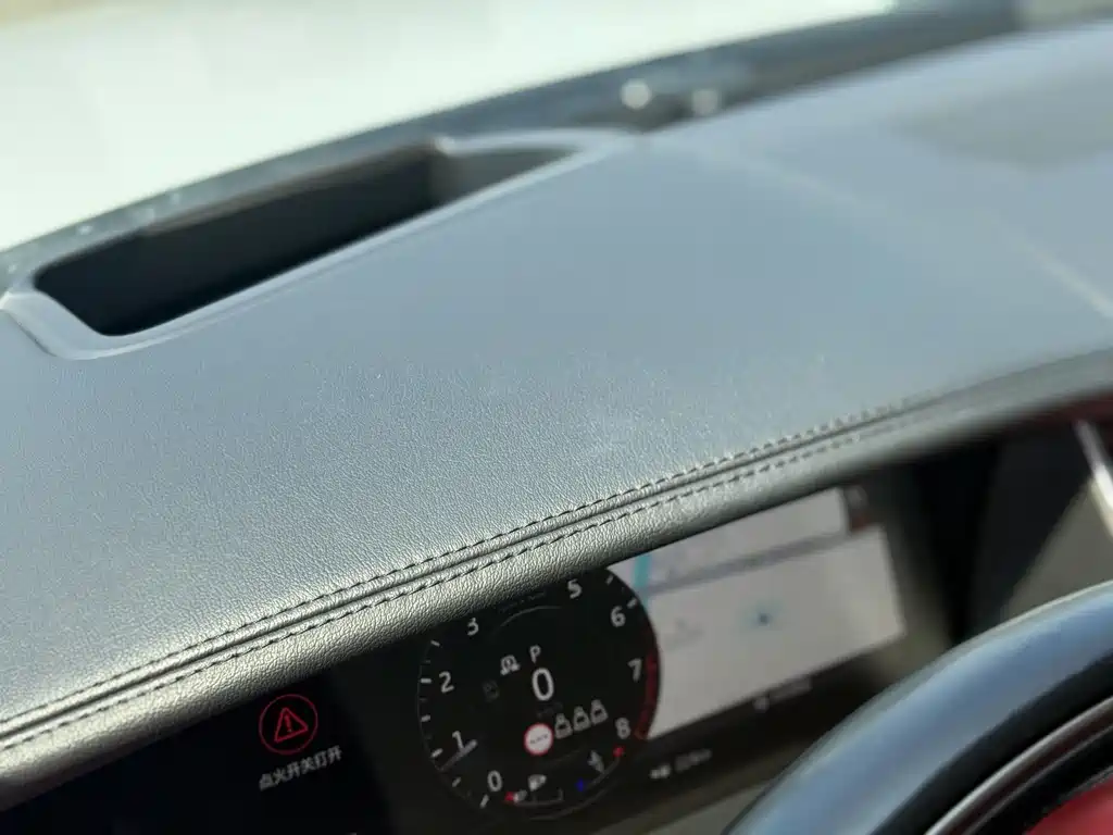 Land Rover Sport 2020 — фото 10